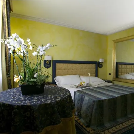 Del Duca-pavia Hotel Cava Manara